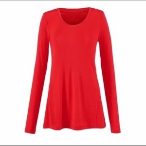 CAbi Fall 2017 Chelsea Tee size large